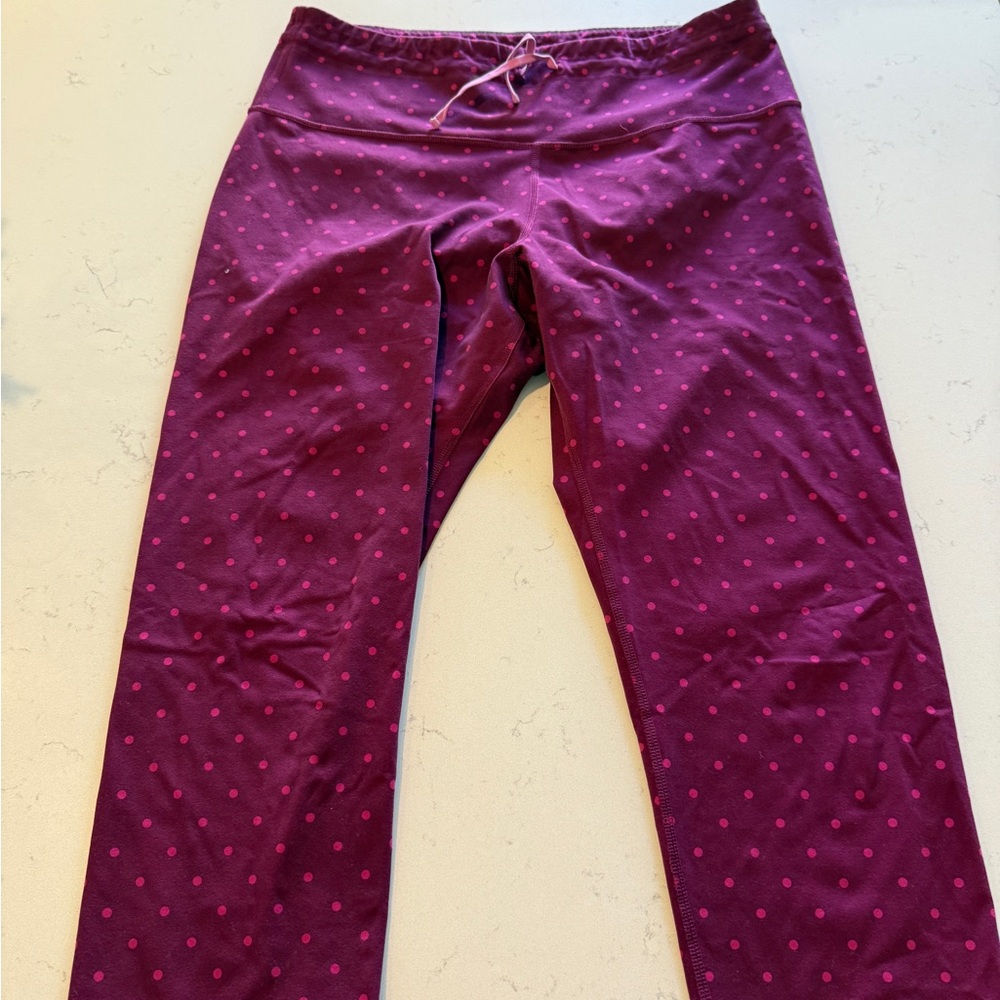 Old Navy Cropped Polka Dot Leggings